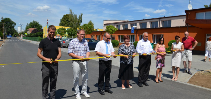 Slavnostní otevření zrekonstruované ulice v Lužci nad Vltavou