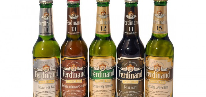 Pět druhů pivních speciálů stočených nově do třetinkových lahví