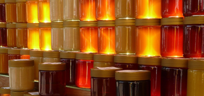 Jaká tajemství ukrývá sklenička medu?