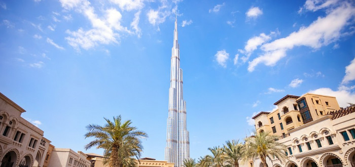 Burj Khalifa je největším mrakodrapem světa