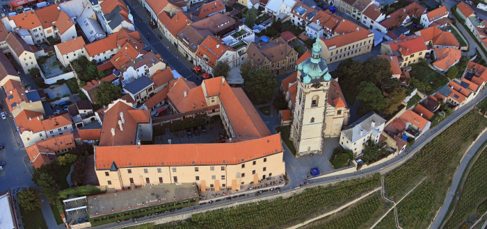 Na dobré víno se stavte dvacátého třetího do Mělníka