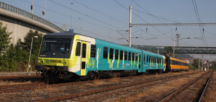 Motorová jednotka řady 845 Arriva vlaky