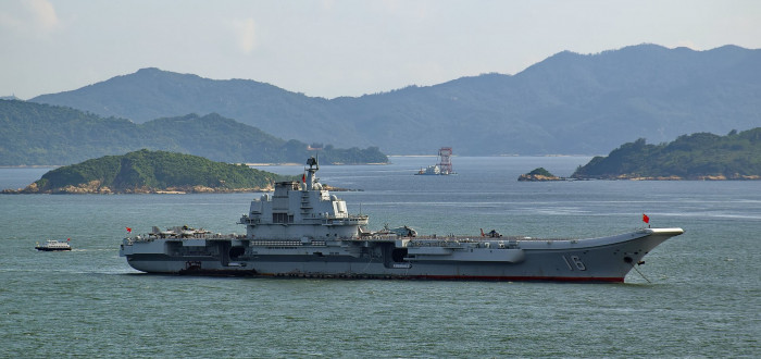 Čínská letadlová loď Liao-ning. Má představovat symbol rostoucí námořní moci Číny