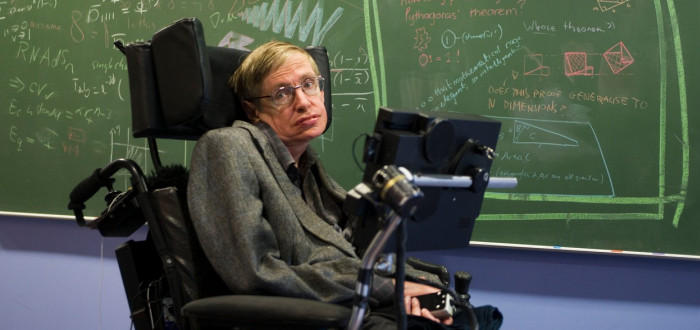Stephen Hawking s Rogerem Penrosem dokázali, že Einsteinova obecná teorie relativity předpovídá, že čas a prostor má počátek ve velkém třesku a konec v černých dírách