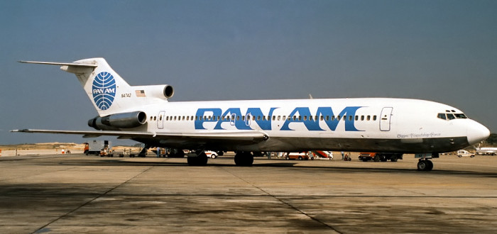 Boeing 727 společnosti Pan Am byl při vzletu sražen střihem větru na předměstí Kenneru