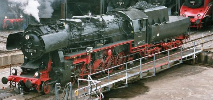 Parní lokomotiva řady 52 s novým kotlem