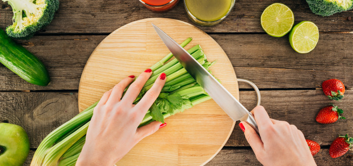 Celer vás v létě nejen osvěží, ale také si poradí se záněty v těle