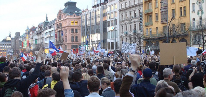 Předseda strany PRO Jindřich Rajchl se představil na proruské demonstraci na Václavském náměstí