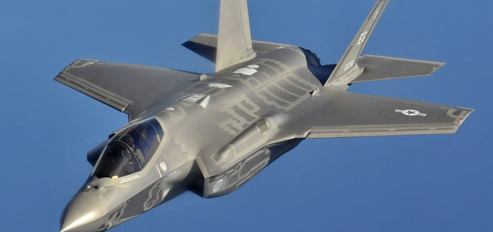 Letoun F-35, nejlepší ve své kategorii, ale také obtěžkaný mnoha problémy