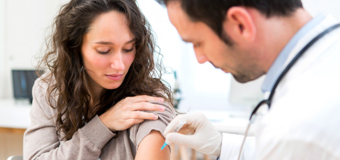 Proočkovanost v České republice v posledních letech postupně klesá v podstatě u všech povinných očkování