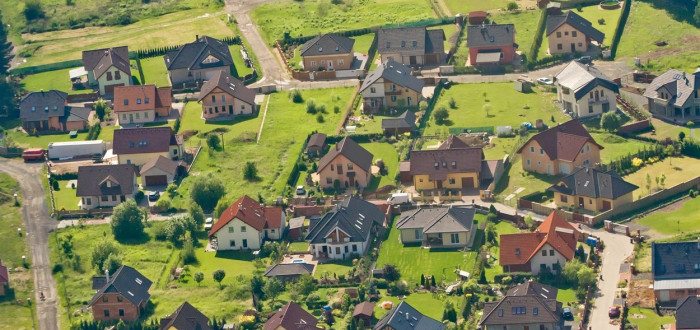 Satelitní městečka nevratně zasáhla do urbanismu české krajiny