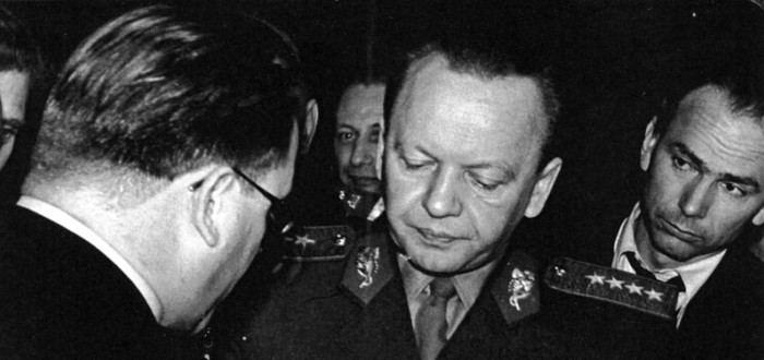Z vojína generálem - politická kariéra Alexeje Čepičky byla strmá, než zažil prudký pád