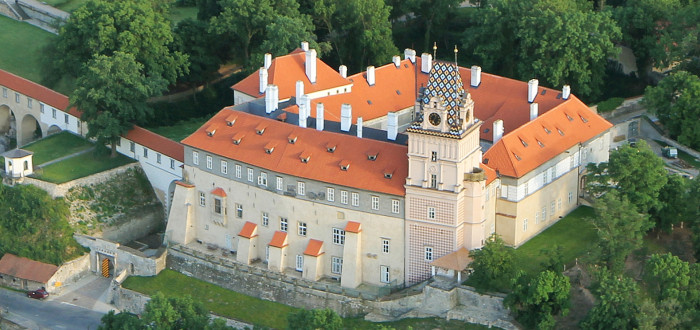 Zámek v Brandýse nad Labem byl svědkem lásek i záletů Rudolfa II. Ten pro svoje milostné avantýry neváhal ani zbudovat tajnou chodbu