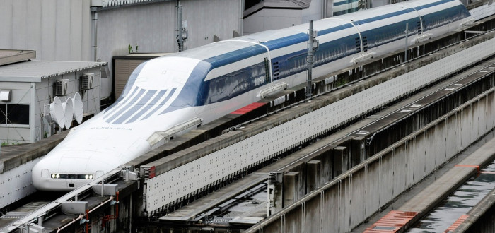 Japonsko bylo první zemí na světě, která vybudovala železnici určenou výlučně pro rychlou osobní dopravu