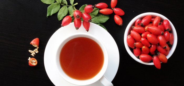 Šípkový čaj patří k základům domácí přírodní lékárny