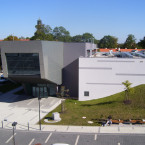 Budova vědeckého centra HiLASE v Dolních Břežanech