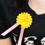 Žlutý měsíček je symbolem boje proti rakovině už dvacet let