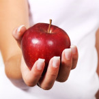 Jablka jsou pro krásu i pro zdraví, ale pozor - neloupat!