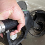 Ceny benzinu se každý týden mírně zvyšují