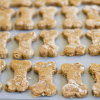 Váš pes tyto sušenky náležitě ocení, dopřejte mu promlsané Velikonoce