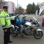 Největší radost měly děti z opravdové policejní motorky