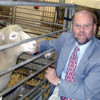 Ovce Dolly se svým stvořitelem
