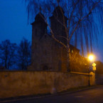Tismická bazilika těsně před setměním 