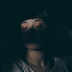Syndrom odkládané spánkové fáze může mít silný dopad na vaši psychiku