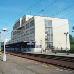 Již dlouhých třicet let slouží cestujícím výpravní budova na nádraží v Kralupech nad Vltavou