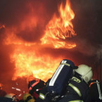 Ilustrační foto. Požár skladu hořel do čtvrté ranní hodiny