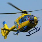 Vrtulník zraněného transportoval do nemocnice v Praze