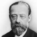 Bedřich Smetana v dospělosti doplatil na dětskou neposlušnost. Zle se mu vymstila neopatrnost při nebezpečné hře se střelným prachem