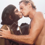 Charlton Heston se proslavil ve filmu Ben Hur, ale také v Planetě opic