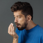 Zbavit se zápachu z úst vám pomůže mimo jiné jogurt i petržel