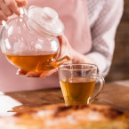 Vyhněte se zalévání čajových lístků vařicí vodou
