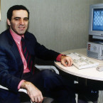 Garri Kasparov se musel v první partii s Deep Blue sklonit před počítačem