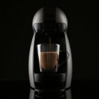 Součástí automatického kávovaru je integrovaný mlýnek na kávu a dávkovač, který se stará o vyváženou chuť nápoje
