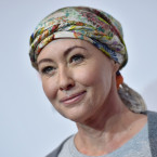 Shannen Doherty je ve světě známá hlavně jako Brenda Walshová. V současnosti bojuje s rakovinou prsu v těžkém stadiu