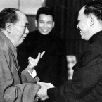 Mao Ce Tung a Pol Pot v pozadí. Mao byl jeho velký vzor, větší než Stalin