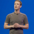 Zuckerbergovi platí i za používání soukromých letadel