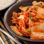 Probiotika najdete mimo jiné i v pikantním kimči