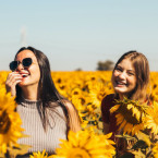 Přítel třech kamarádek, které se spolu vydaly na výlet, v té době chodil se šesti dívkami najednou