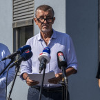 Andrej Babiš zřejmě trpí ztrátou paměti. Tvrdí, že jeho hnutí nemělo 12 let žádný skandál