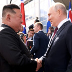 Kim Čong-un a Vladimir Putin. Spojenec Ruska pomáhá v agresivní válce proti Ukrajině