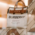 Módní značka Burberry je známá po celém světě