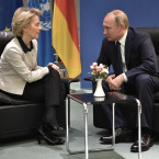 Vladimir Putin a předsedkyně Evropské komise Ursula von der Leyen