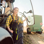 Farmářky, které sdílí svou práci na sociálních sítí nemají o nápadníky nouzi a dokonce si mohou slušně vydělat