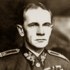 Generál Sergej Vojcechovský byl hrdinou s mnoha bojovými zkušenostmi. Přesto po jeho únosu sovětskou NKVD pro něho československá poválečná vláda ani nehnula brvou