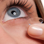 Nejčastější problémy s kontaktními čočkami vznikají v důsledku špatné hygieny
