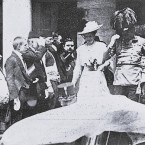 Následník rakousko-uherského trůnu František Ferdinand d'Este s manželkou v osudném Sarajevu